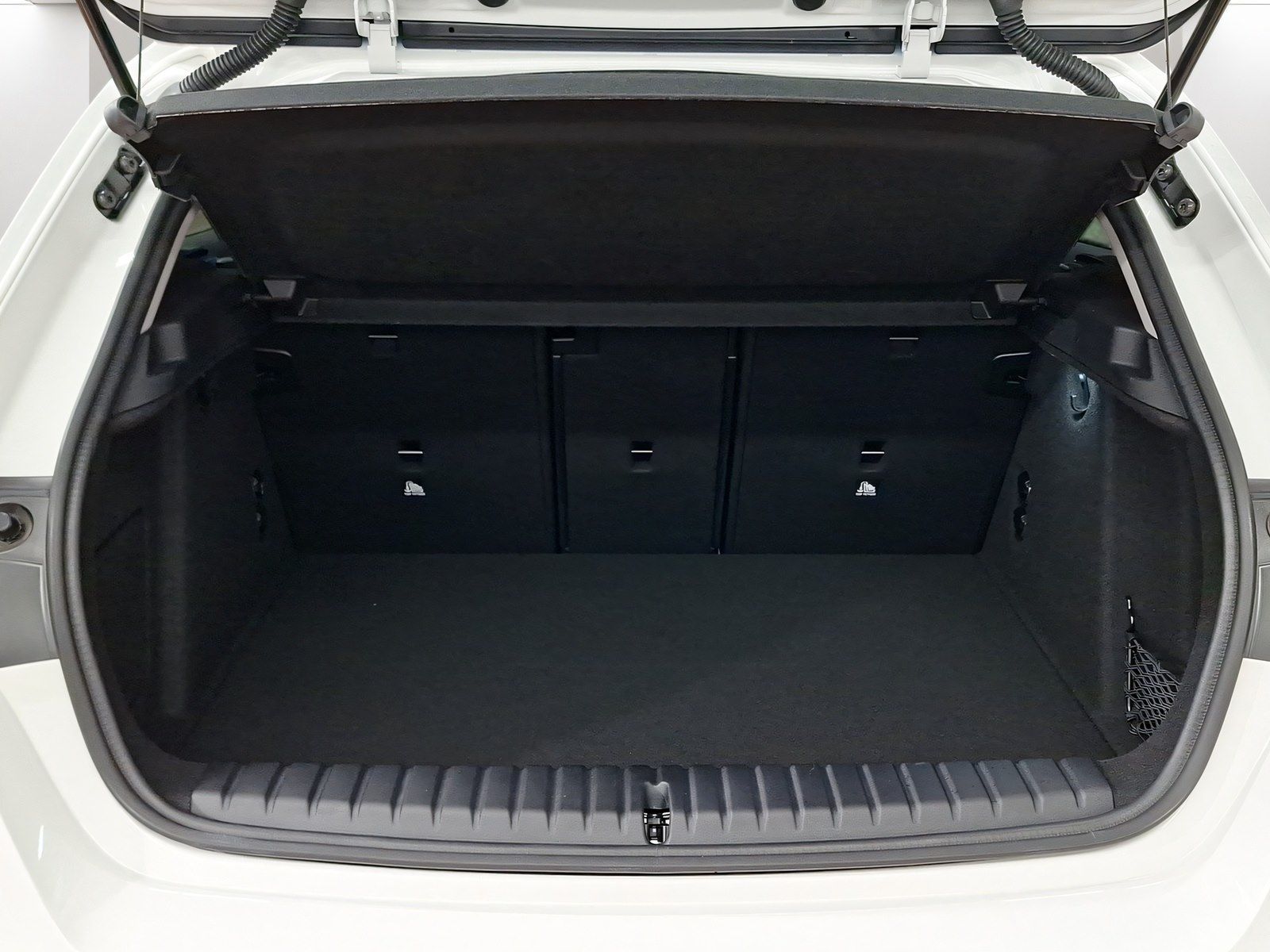 BMW 118 - Bild 11