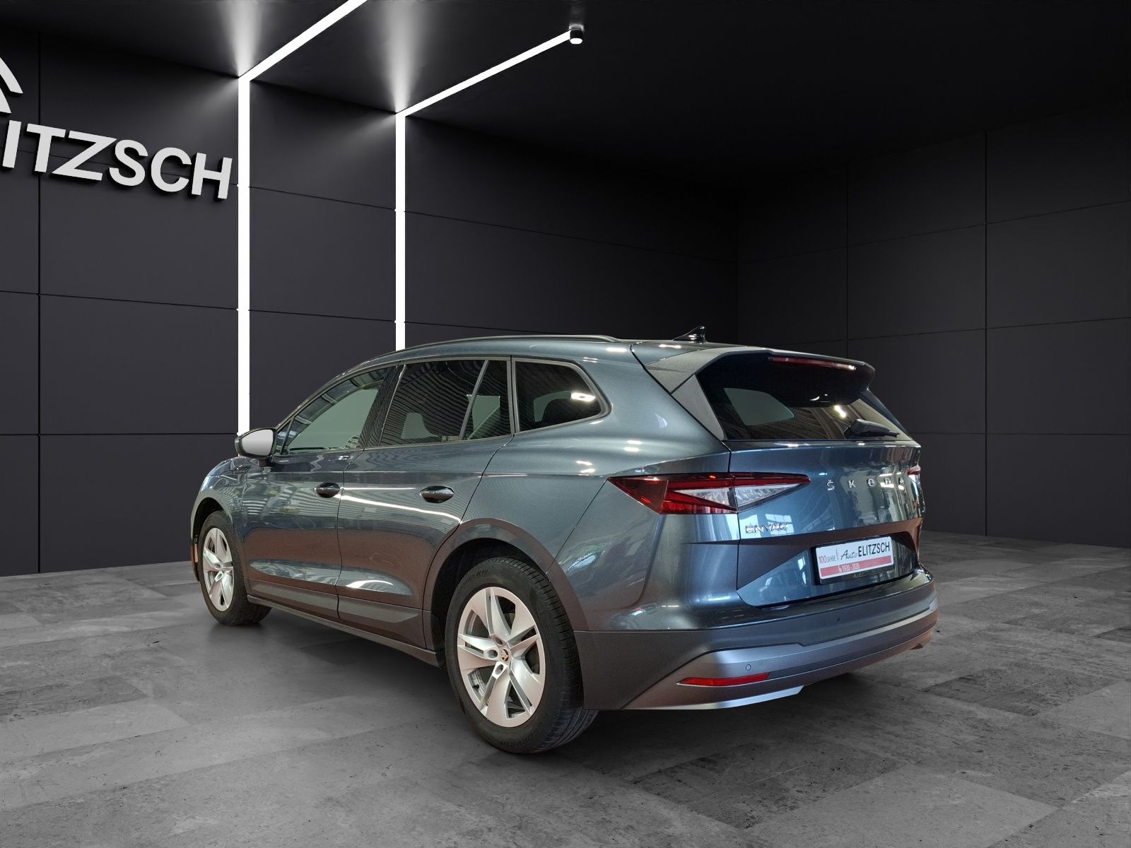 Fahrzeugabbildung SKODA Enyaq 60 Loft LED AHK Navi ACC PDC