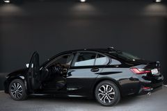 BMW 320i Advantage*Limousine*Unfallfrei*BMW-Garantie