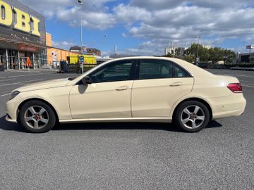 Mercedes E 220 - 11
