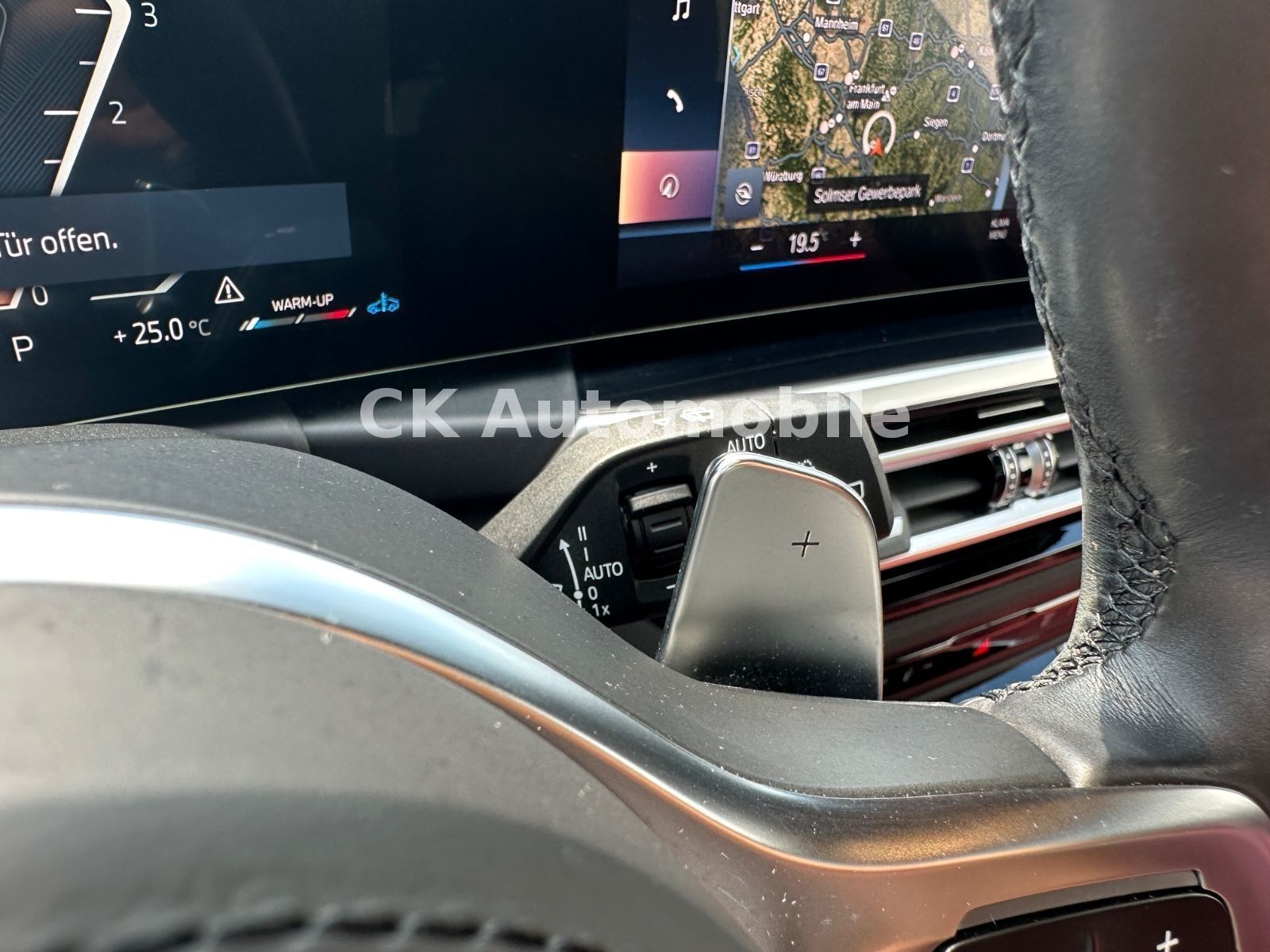 Fahrzeugabbildung BMW M340d xDrive Touring/Navi/Head-Up/Pano/360°/LED