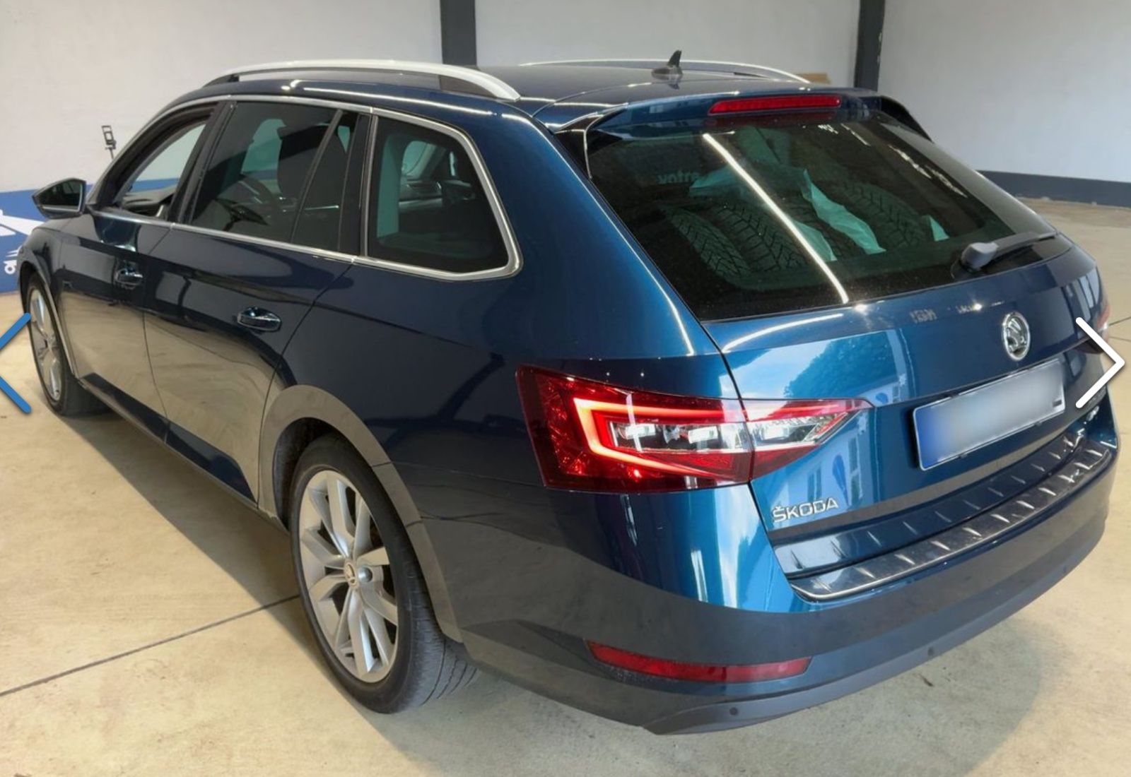 Fahrzeugabbildung SKODA Superb Combi Style 4x4