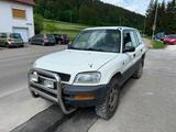 Toyota RAV 4 Fun Allrad/5türer/ - Toyota RAV 4: Türer