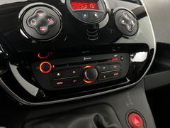 RENAULT Kangoo DELUXE / 2.HD / AUTOMATIK/ 75.tKM /NAVI RENAULT Kangoo DELUXE / 2.HD / AUTOMATIK/ 75.tKM /NAVI
