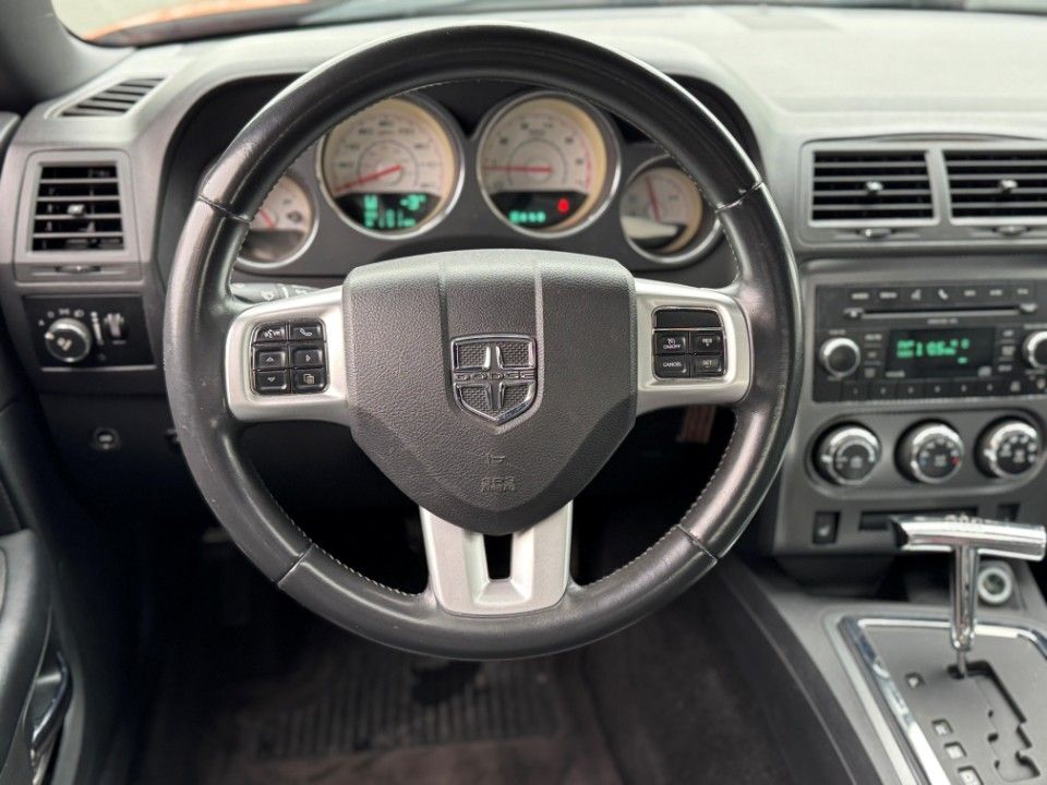 Fahrzeugabbildung Dodge Challenger 5.7 RT Leder Schiebedach