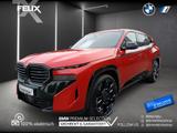 BMW XM 50e +ICONIC+AHK+23"ALU+MASSAGE+BAB ASSI - gebrauchte BMW XM aus dem Jahr 2024
