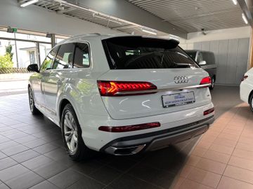 Audi Q7 - 8