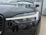 Volvo XC60 B5 Plus Black Edition AWD  AHK Luftfahrwerk - Volvo: Awd