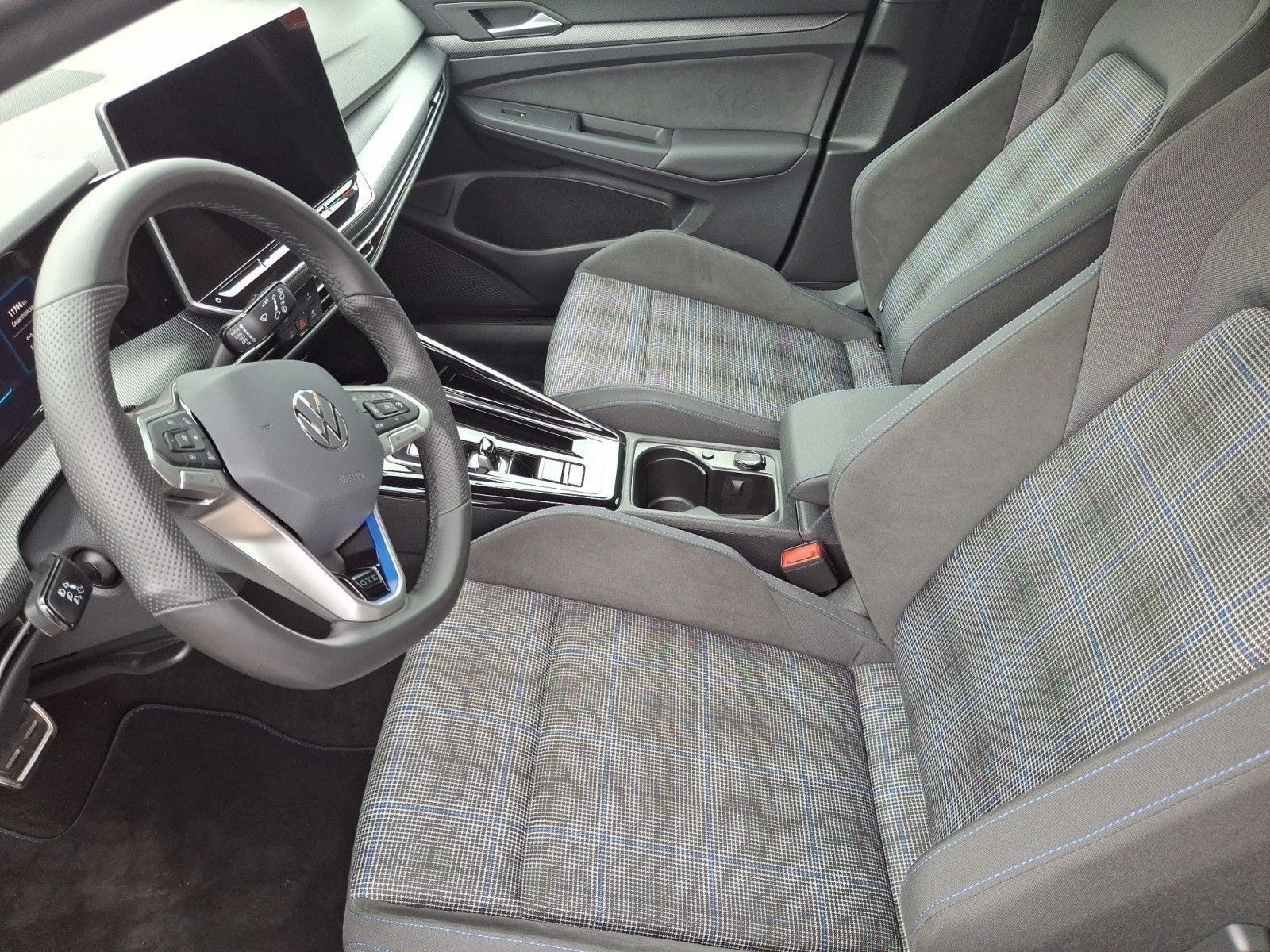 Volkswagen Golf - Bild 8