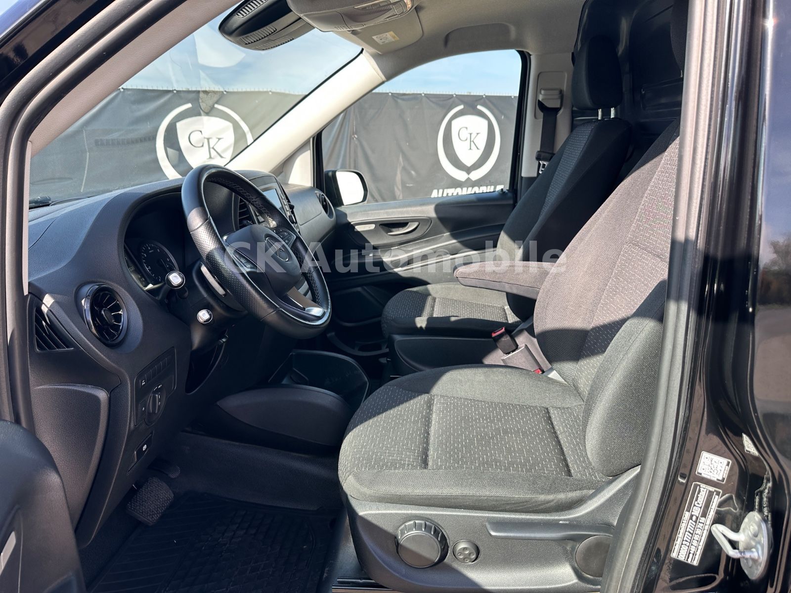 Fahrzeugabbildung Mercedes-Benz Vito Kasten 119CDI RWD lang PRO/Navi/LED/ACC/Kam