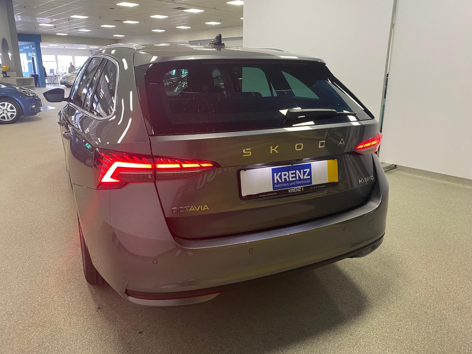 Fahrzeugabbildung SKODA Octavia 1.5 TSI mHEV+ACC+TOTWINKEL+LED+APP+RFK++