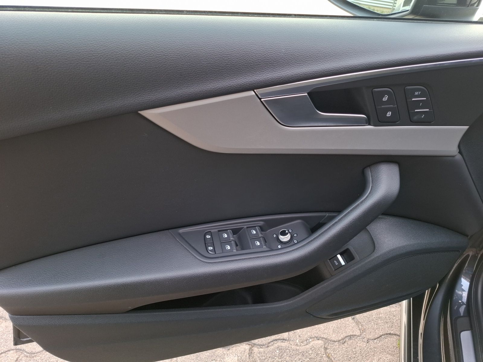 Fahrzeugabbildung Audi A4 Avant 40 TDI advanced quattro S-tronic Navi A