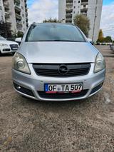 Opel opel zafira 1.9 CDTI 150ps Diesel  7-Sitzer - Opel Zafira: Cdti 150