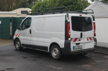Opel Vivaro - 2
