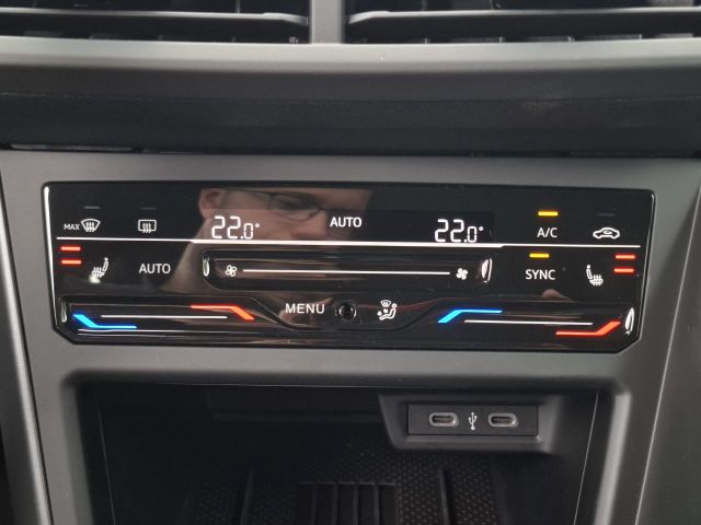 TAIGO 1.5 TSI DSG R-LINE CAM+NAVI+ACC+IQ.LIGHT