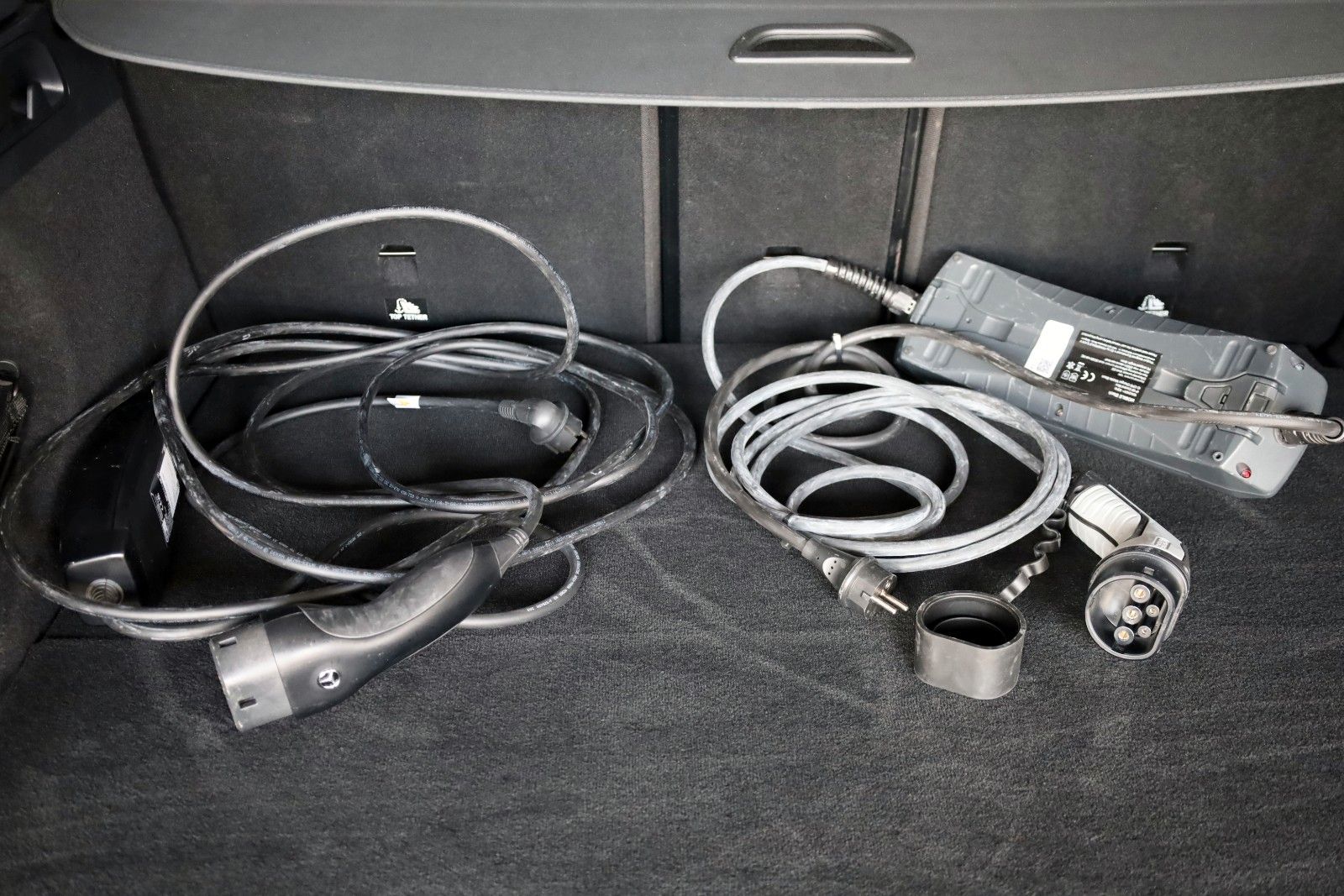 Fahrzeugabbildung Mercedes-Benz GLC 300 de 4Matic,Leder,Navi,LED,SH,Kamera,AHK