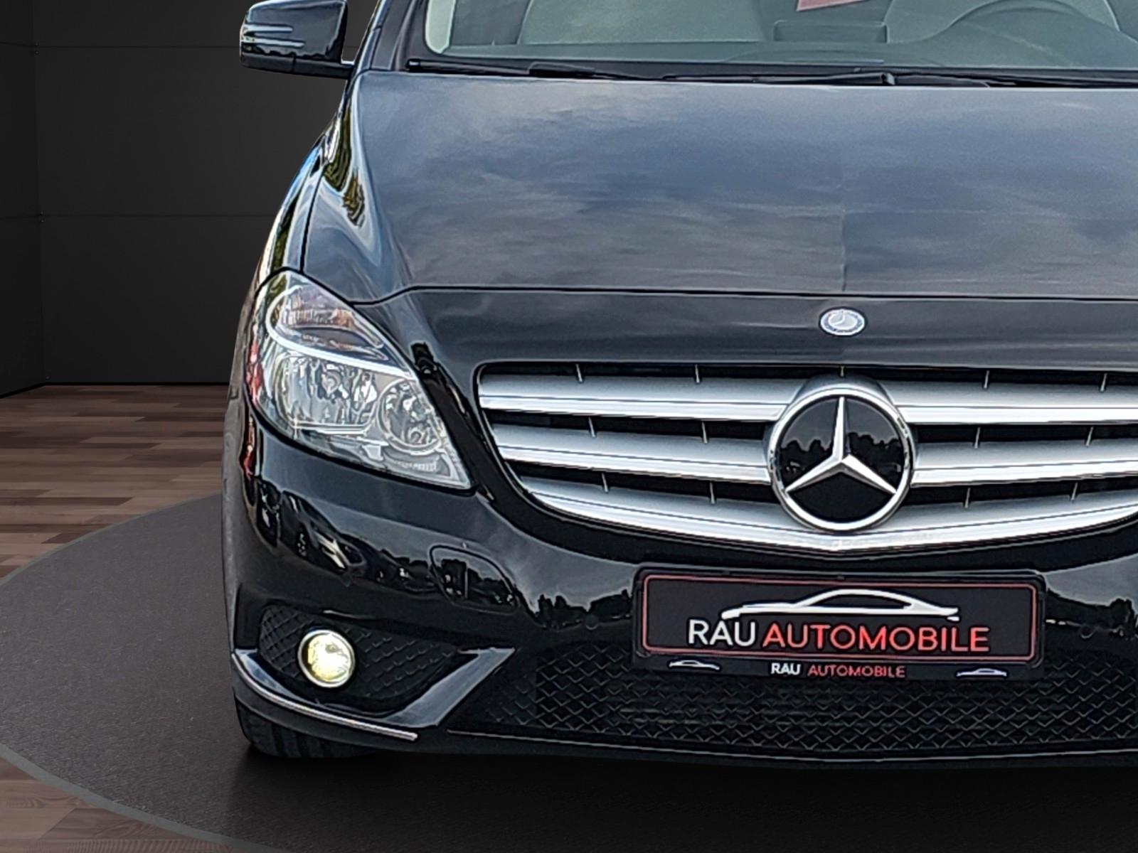 Mercedes-Benz B 180 *Garantie*Service-TÜV Neu*AHK*Automatik*