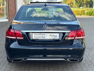 Mercedes E 200 - 5