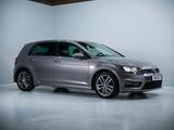 Volkswagen Golf VII-R-Line-DSG-AHK-SHZ-Temp-8Fach-PDC-LED - Volkswagen Golf Limousine R line mit Diesel-Antrieb