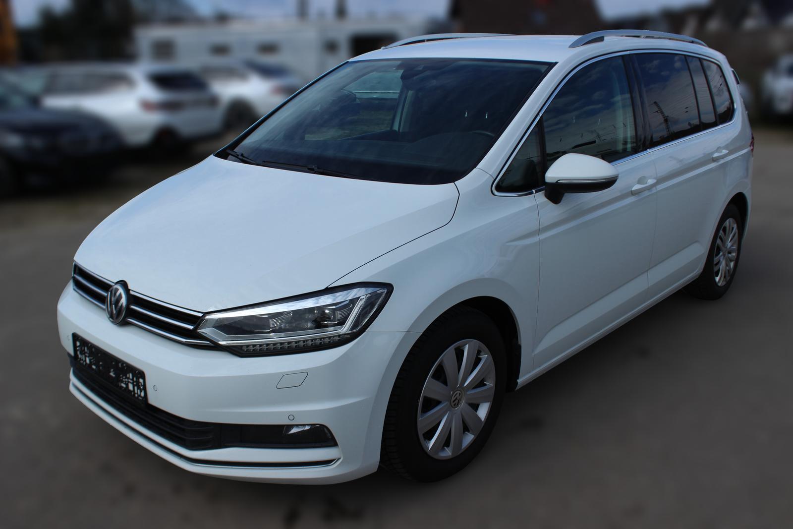 Volkswagen Touran 2.0 TDI 190 PS Highline DSG ACC AHK LED