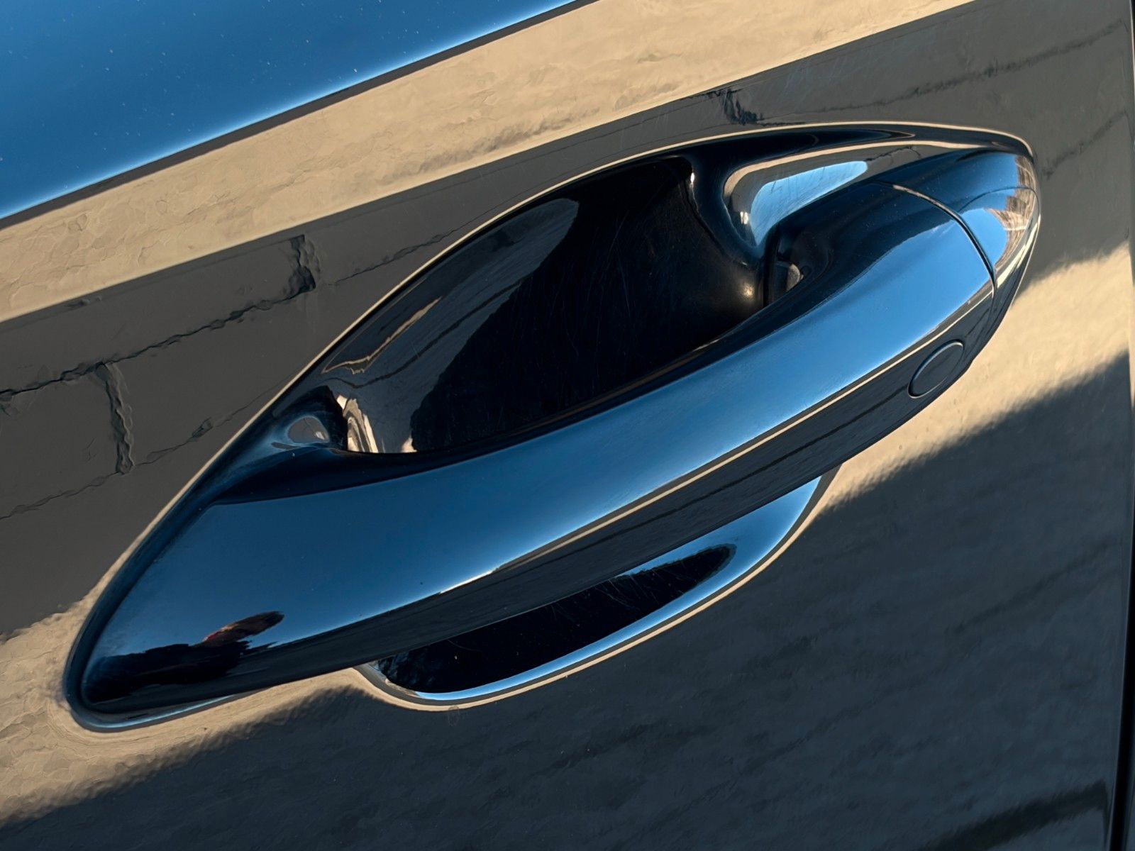 Fahrzeugabbildung Hyundai Tucson 1.6 T-GDI PHEV 4WD KRELL CarPlay 360° LHZ