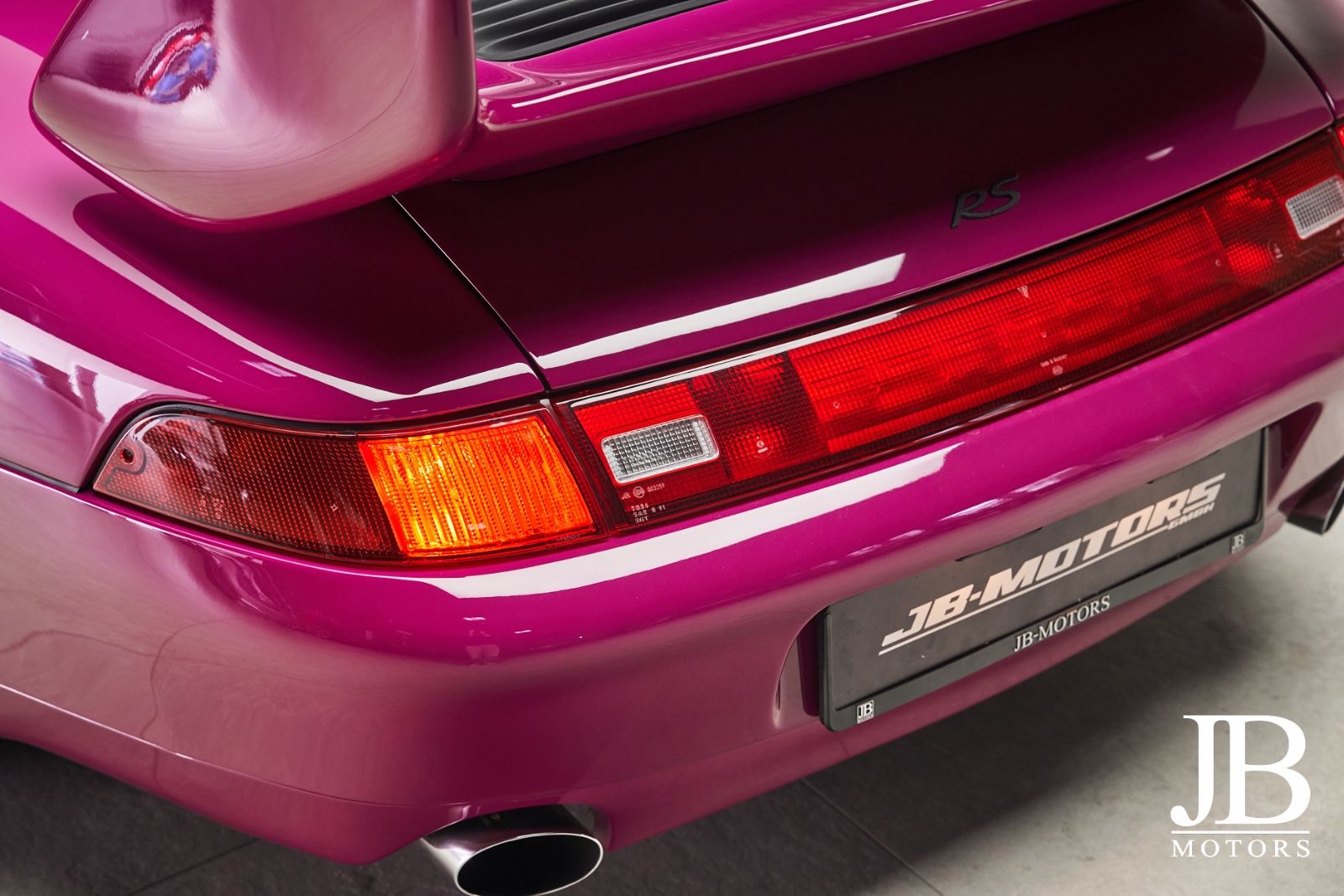 Fahrzeugabbildung Porsche 993 Carrera RS Optik Neuaufbau Recaro Carbon