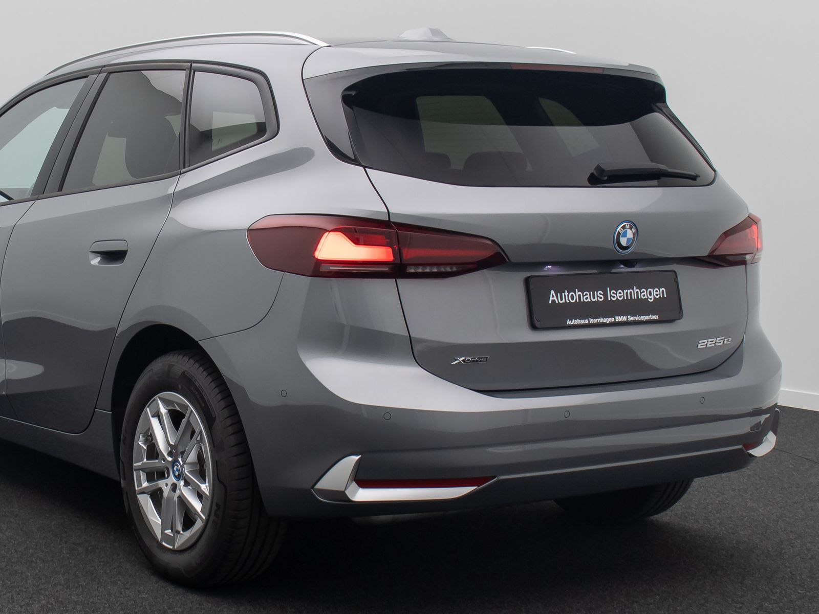 Fahrzeugabbildung BMW 225 Active Tourer xD DAB Kamera Panorama Parkass