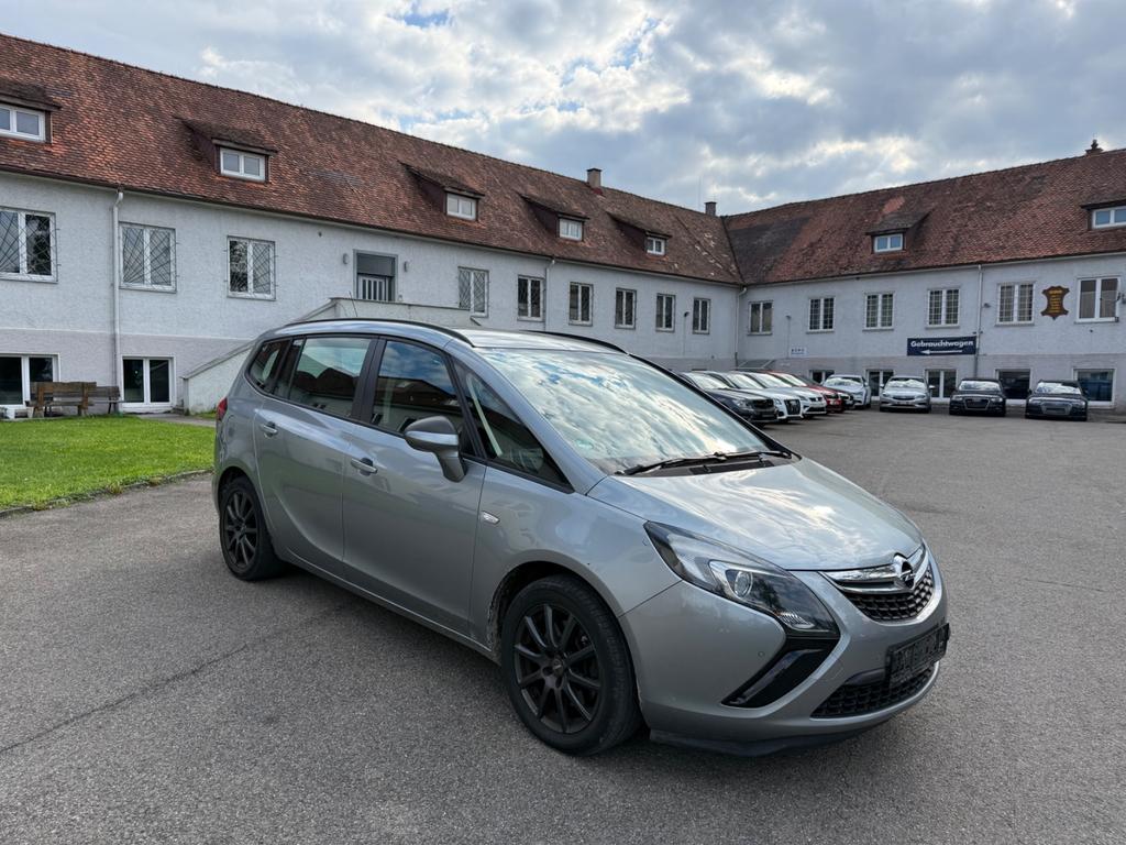 Opel Zafira Tourer