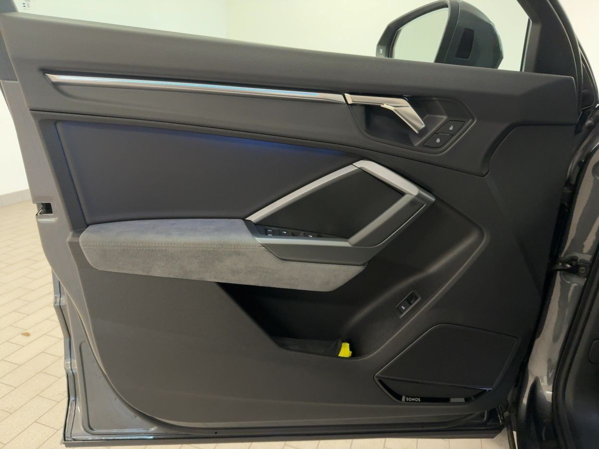 Audi Q3 - Bild 17