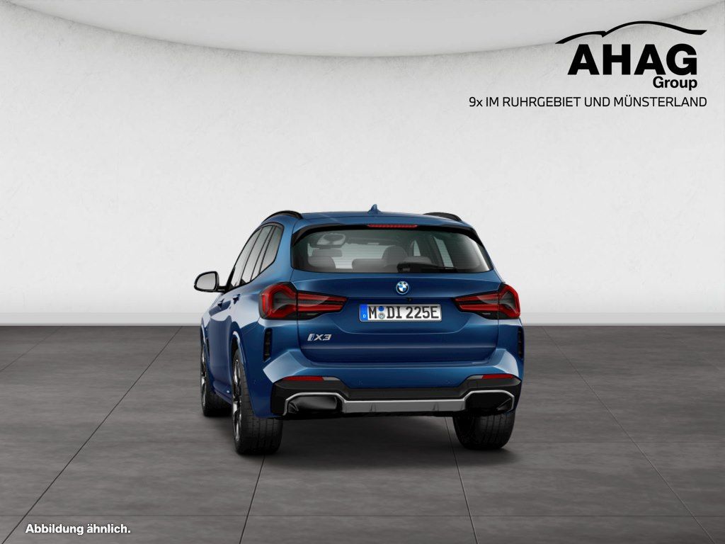 BMW iX3 - Bild 7