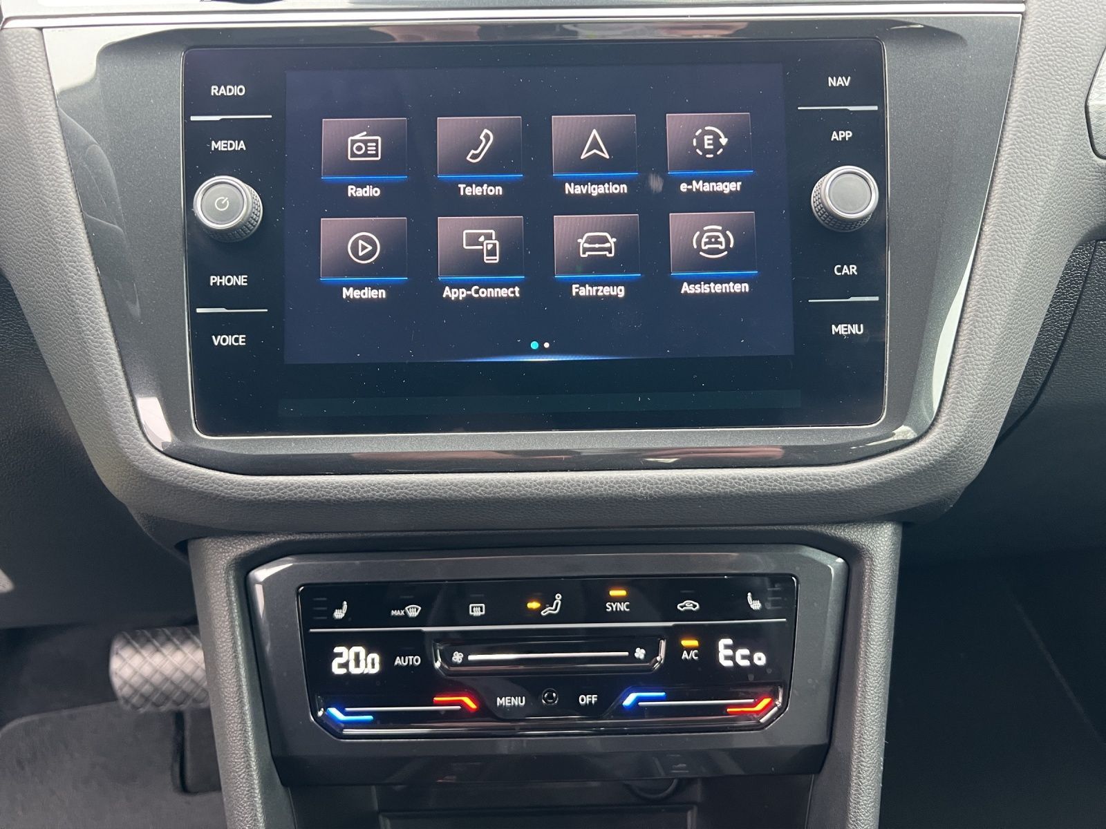 Tiguan Life 1.4 l eHybrid DSG ACC*Navi*LED
