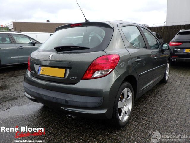 Peugeot 207 1.6 VTi Premiere 120 pk