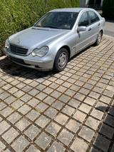 Mercedes-Benz C 220 CDI CLASSIC Classic - Mercedes-Benz C 220 aus 2000: Cdi