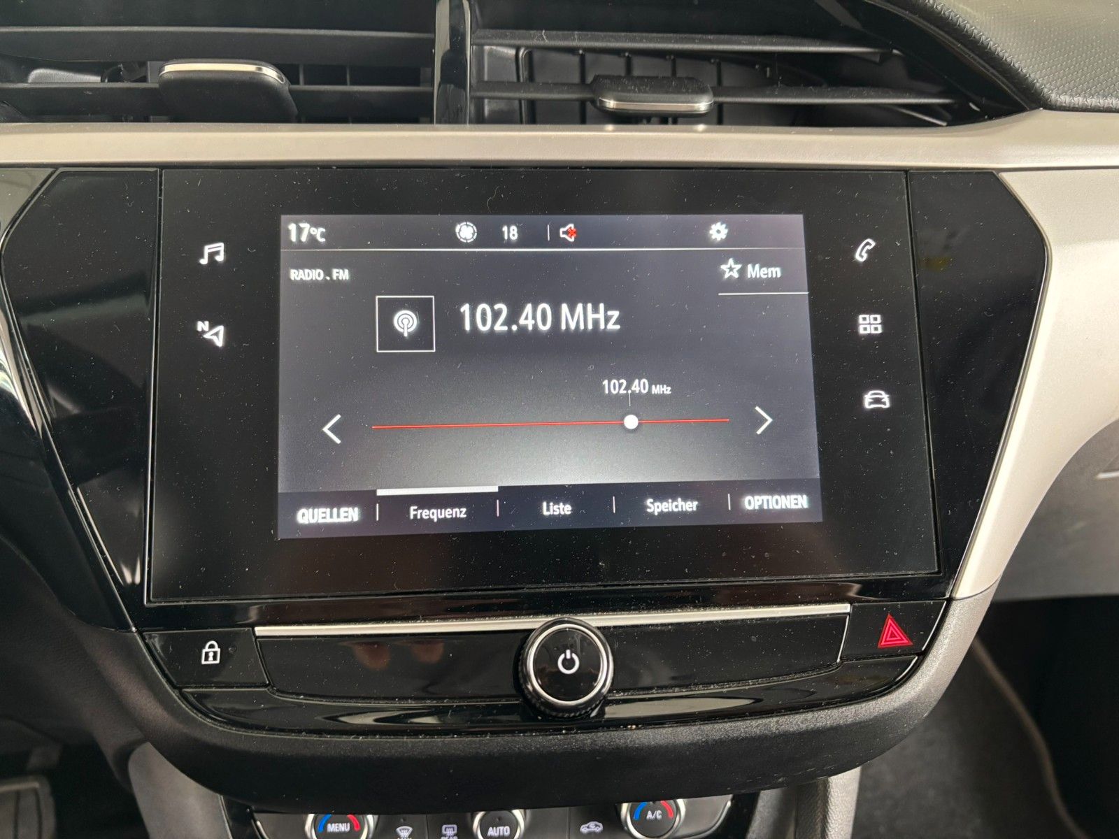 Fahrzeugabbildung Opel Corsa-e F EDITION 7,4KW SHZ/PDC/NAVI/TEMPOMAT/50