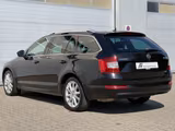 Skoda Octavia Elegance 4x4 AHK/Leder/Navi/Klima/Kamera - Skoda Octavia Elegance mit Diesel-Antrieb