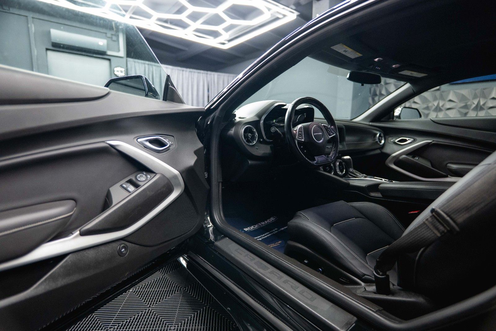 Fahrzeugabbildung Chevrolet Camaro 3.6 V6 Coupe ZL1 Performance *CarPlay*19%