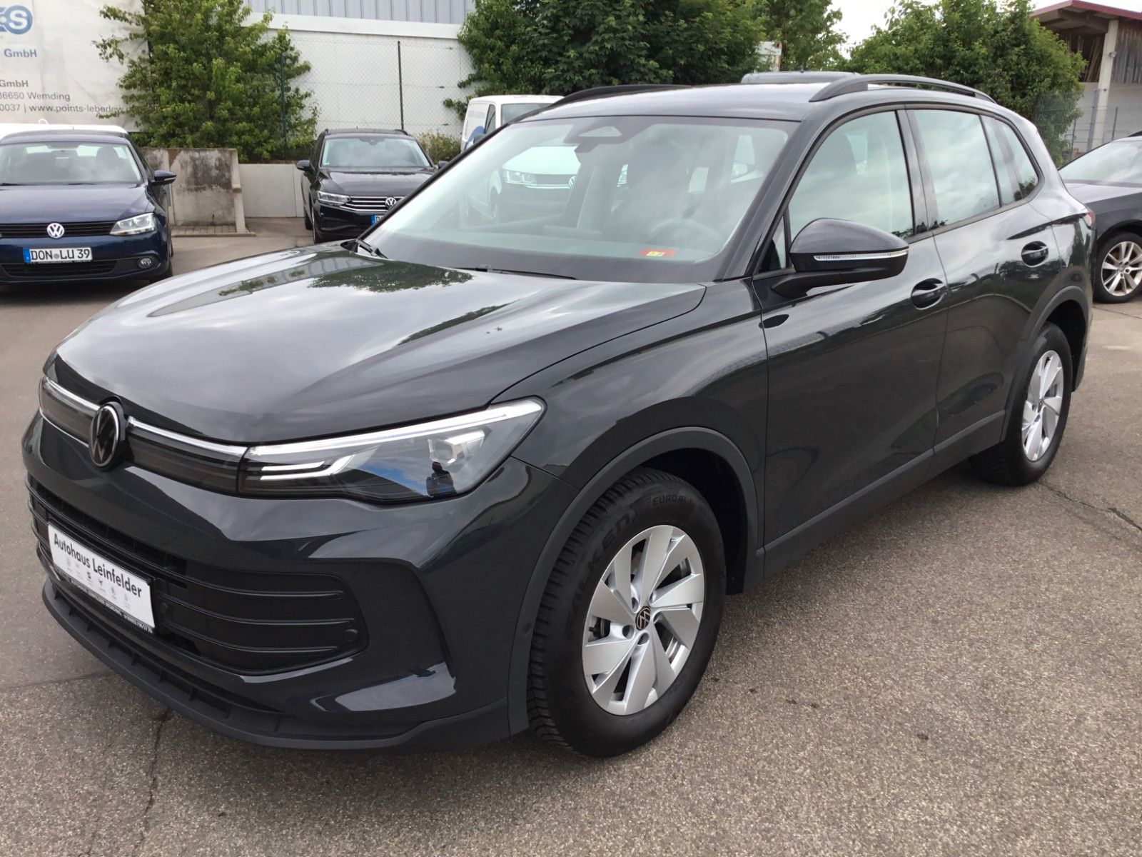 Fahrzeugabbildung Volkswagen Tiguan 1.5 eTSI DSG+AHK+LED+Kamera+Sitzheizung