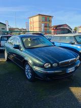 Jaguar X-Type 2.5 V6 24V cat Executive - gebrauchte Jaguar X-Type aus dem Jahr 2001