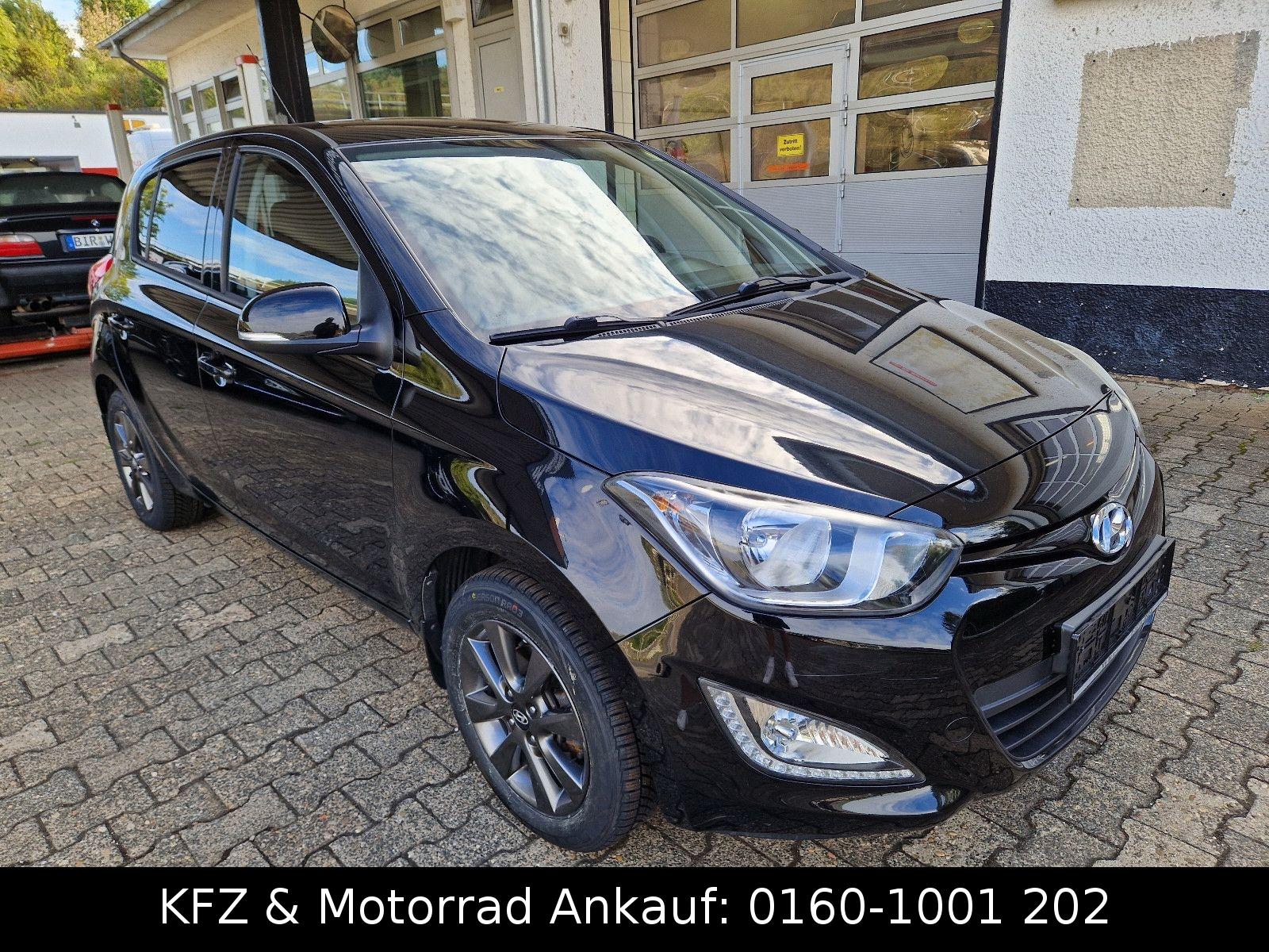 Hyundai i20 1,2 Klima Reifen&TÜV neu Garantie Sitzheizun