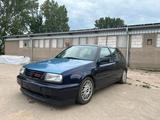 Volkswagen VW Golf 3 1.6l (GTI Optik) Vento Front - gebrauchte VW Vento aus dem Jahr 1995