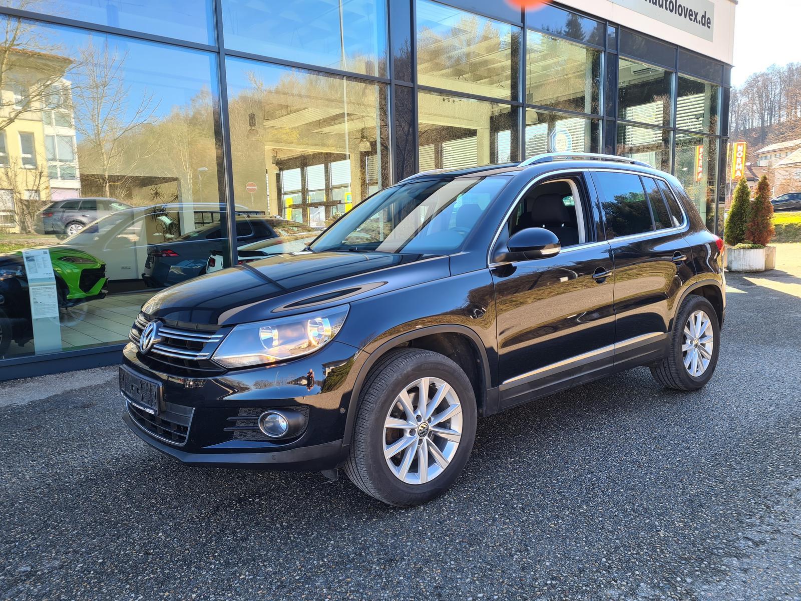 Volkswagen Tiguan 2.0 TDI Sport & Style AHK Kamera 8-fach