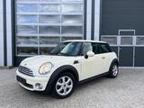 MINI Mini One KLIMA LM Räder - MINI ONE in Braunschweig