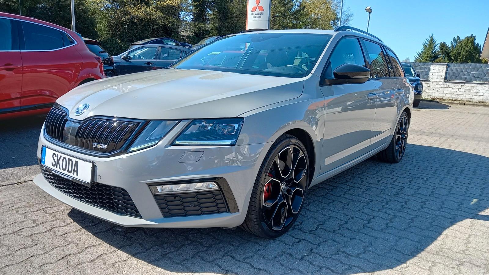 Skoda Octavia Combi RS 60 4x4 /AHK/