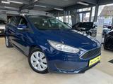 Ford Focus Lim. Ambiente - Ford Focus: Ambiente