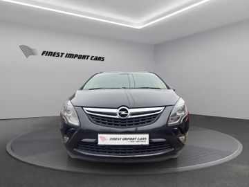 Opel Zafira Tourer - 2