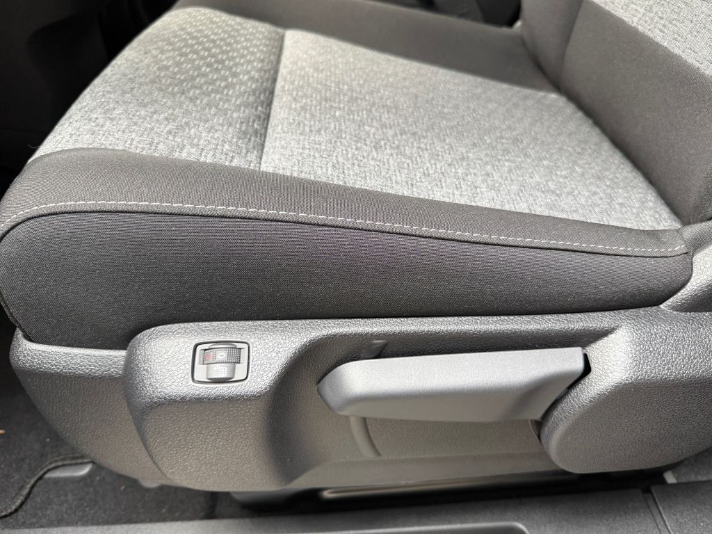 Fahrzeugabbildung Citroën Spacetourer Holidays Diesel 180 Autm. Paket Max