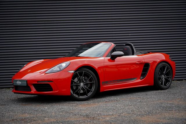 Porsche 718 Boxster 2.0 T / 20'' / Sportchrono / PDC / N