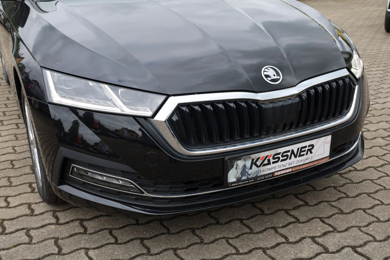 Fahrzeugabbildung SKODA Octavia Combi 1,5 TSI Style DSG *el. Heckklappe