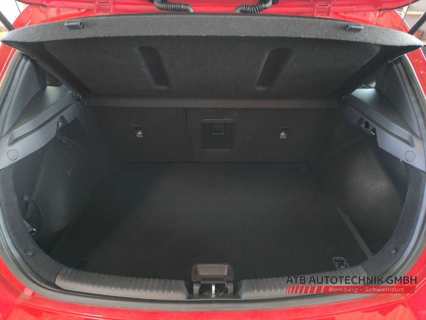 Fahrzeugabbildung Hyundai i30 Advantage 1.0 T-GDi DCT Navi LED Apple CarPl