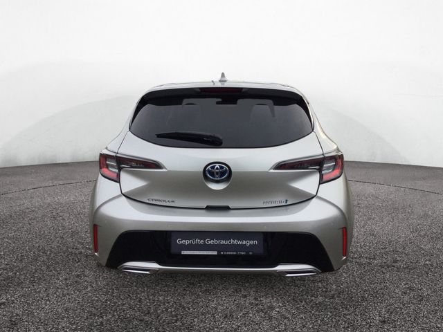 Corolla 2.0 Hybrid Team D "helle Innenausstattun